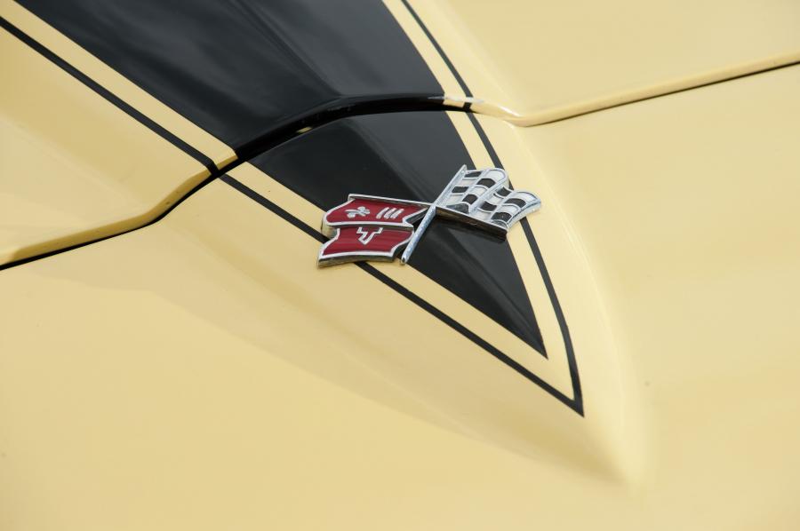  Chevrolet Corvette Stingray Convertible 1967 года  (фото 11 из 18)